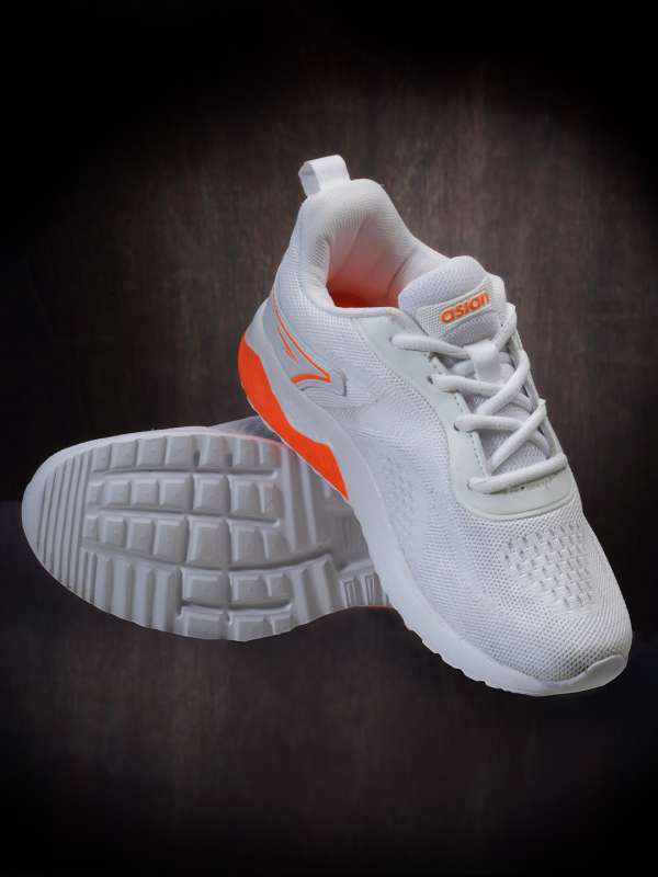 12 number sports shoes online on sale