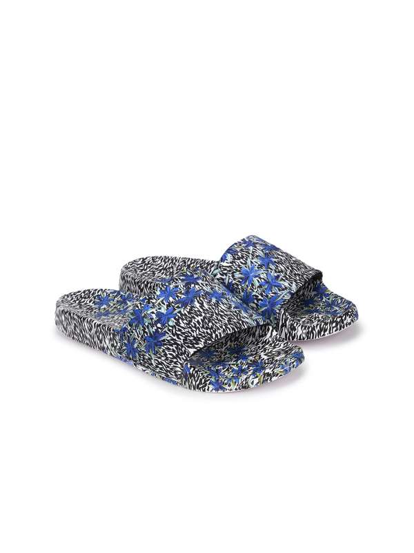 Ted baker white flip new arrivals flops