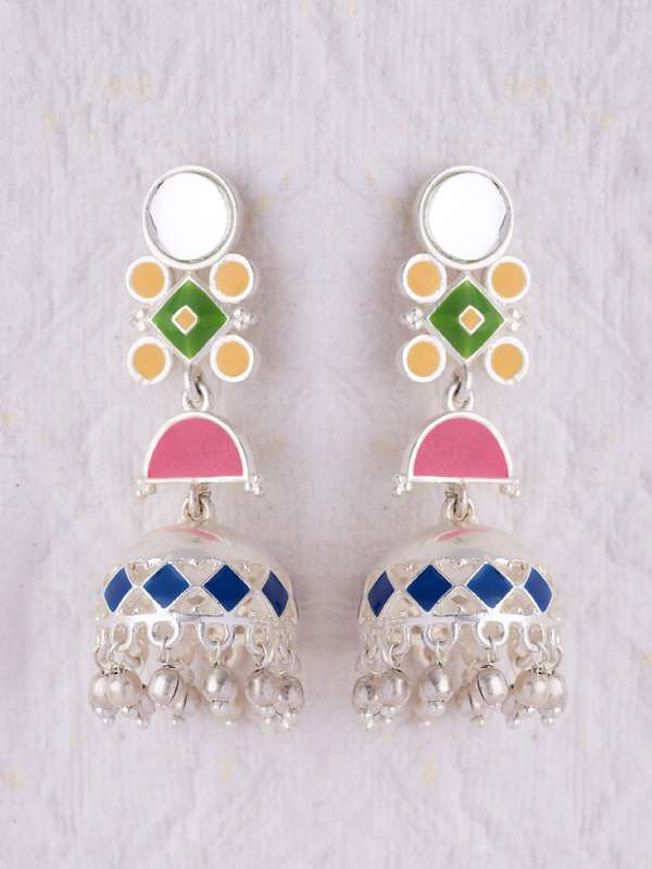 Studio Voylla Shop For Studio Voylla Accessories Online Myntra Studio voylla is a premium offering from voylla that addresses jewelry for art connoisseurs. studio voylla shop for studio voylla