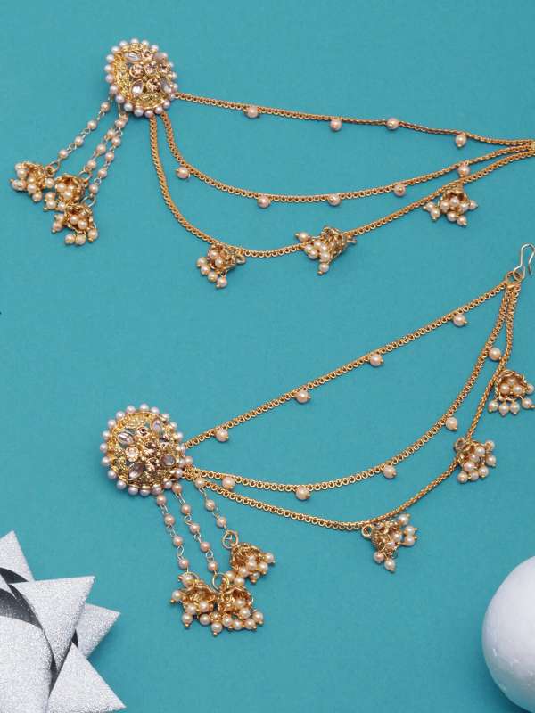 Bahubali cheap earrings myntra