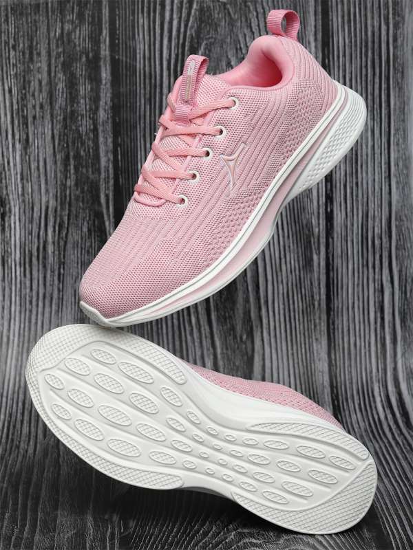 Neon pink running shoes deals
