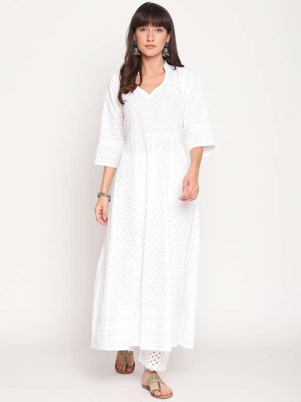 White outlet anarkali myntra