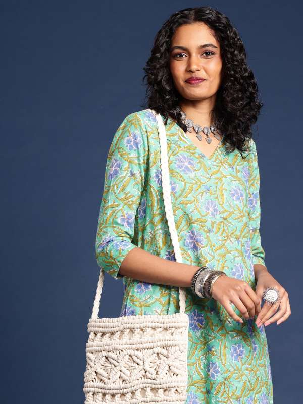 Taavi kurtas outlet