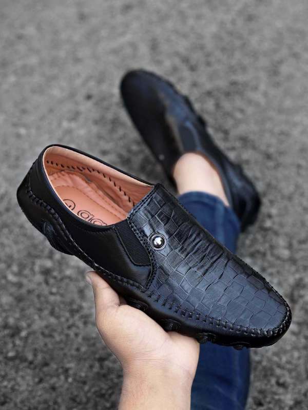 Aadi Shop Aadi Shoes Loafers Onlne At Best Deals Myntra