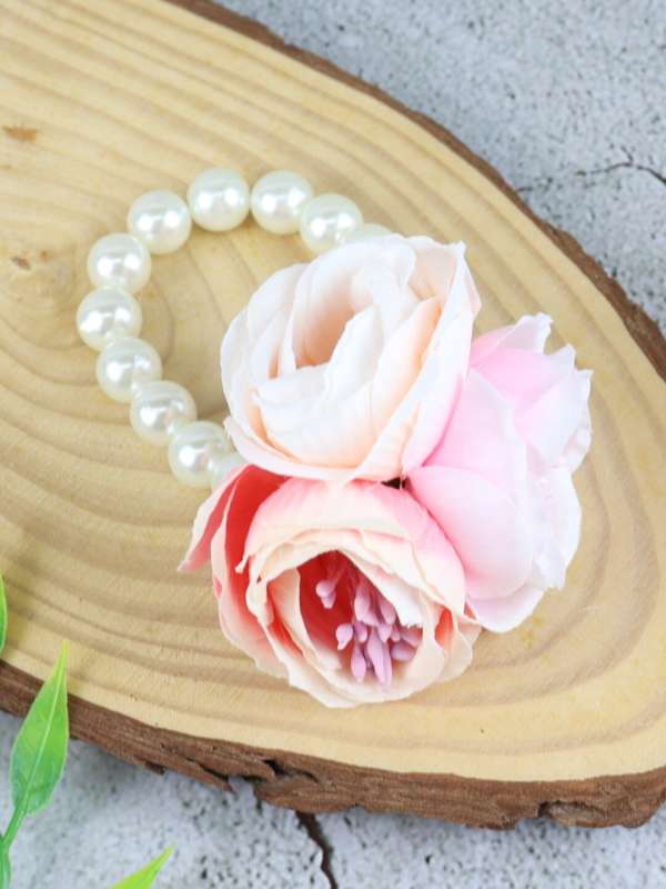 Pink Rose Beaded Bracelet