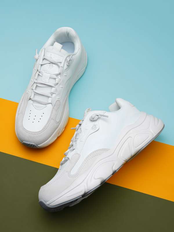 Us sports clearance shoes online