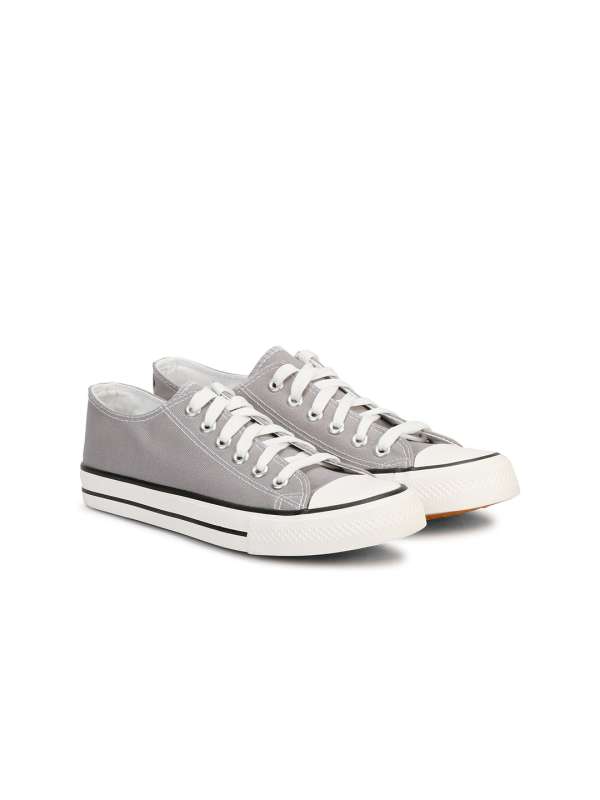 Buy Canvas Shoes for Women Online in India - Myntra