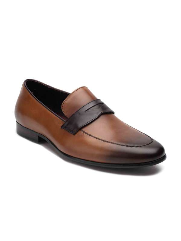 Heel and buckle shoes online clearance