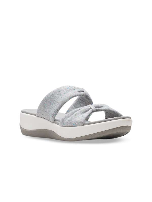 Clarks Women Grey Comfort Sandals Buy Clarks Women Grey Comfort