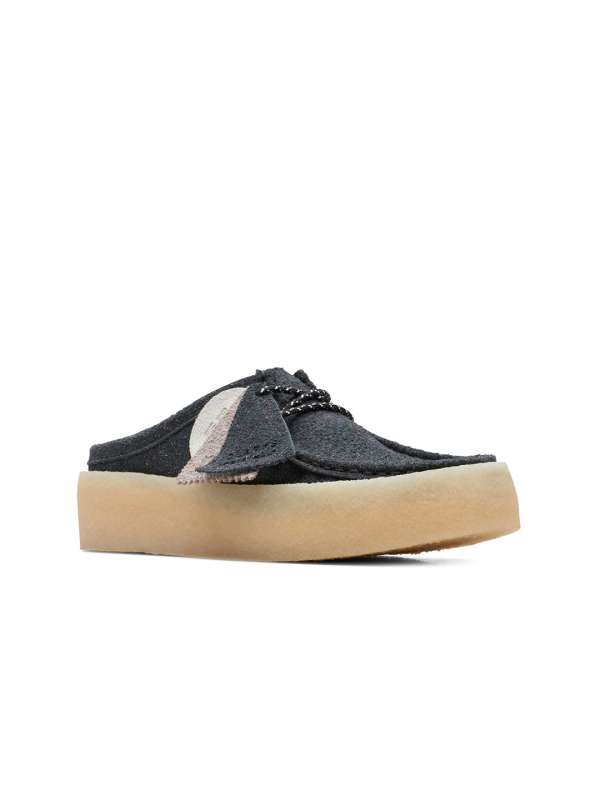 Myntra clarks top