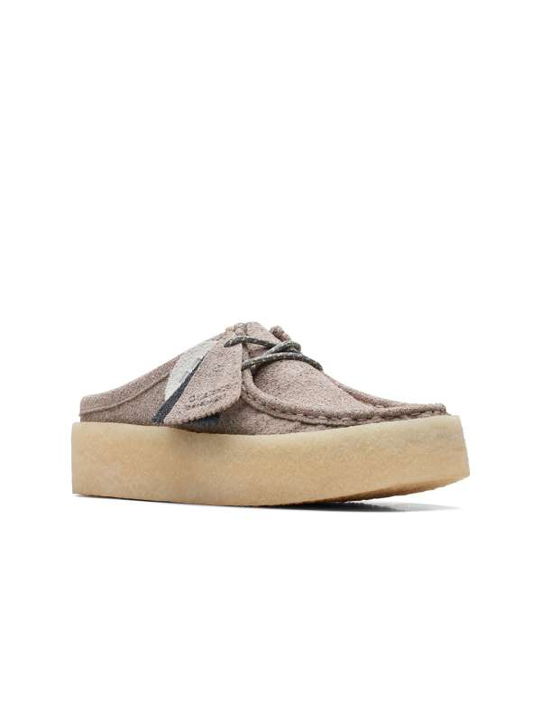 Clarks square clearance toe shoes