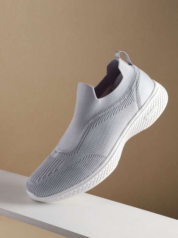 Hrx slip on top shoes