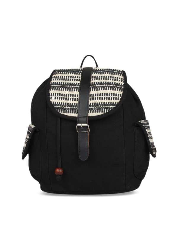 myntra school bags nike
