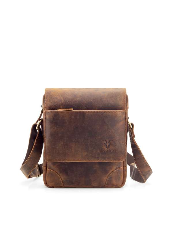 Top 7 Black Leather Bags for Men  Messengers Backpacks  Duffles  The  Real Leather Company