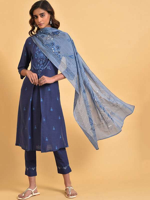 Aggregate more than 156 layered kurtis online india super hot netgroup.edu.vn