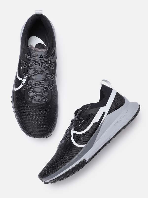 nike air zoom pegasus 27