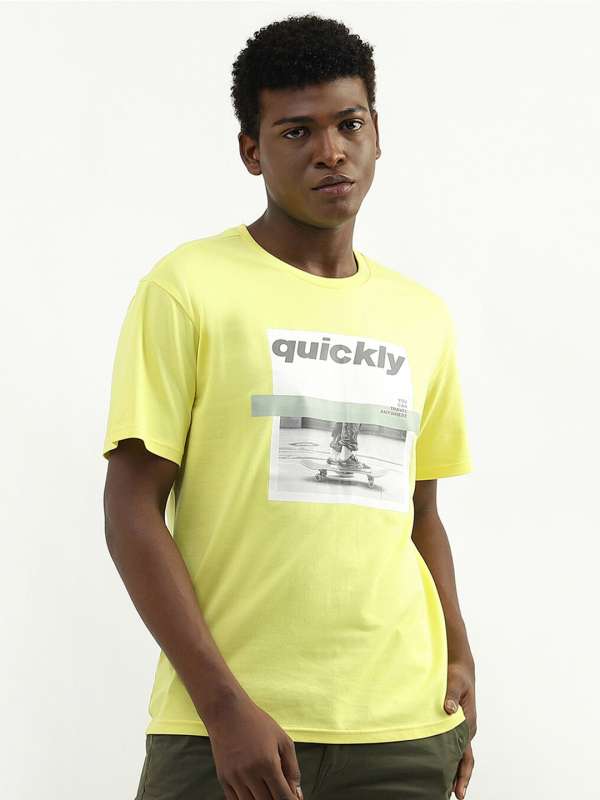 United colors of benetton yellow best sale t shirt