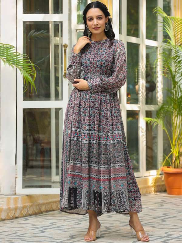 Long maxi dress myntra sale