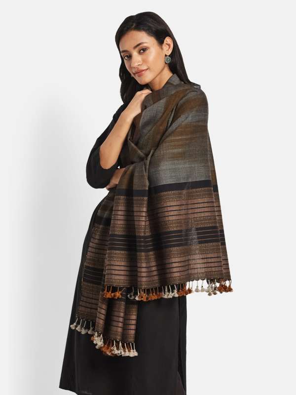 Fabindia shawls online new arrivals