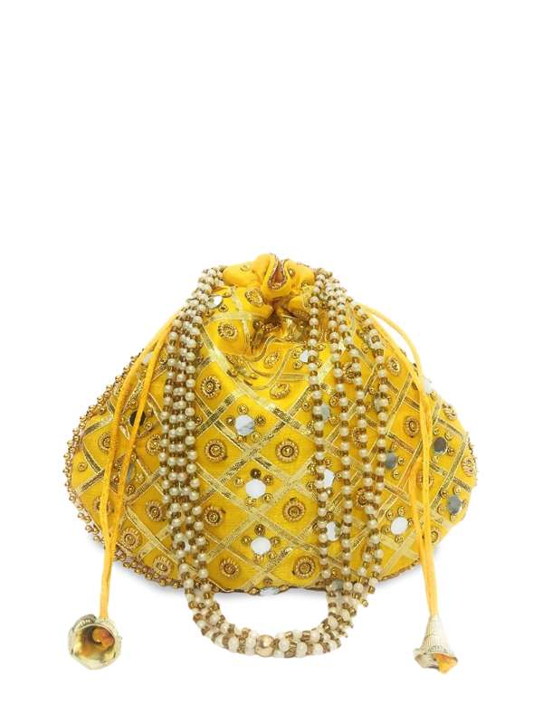 Myntra store potli bags