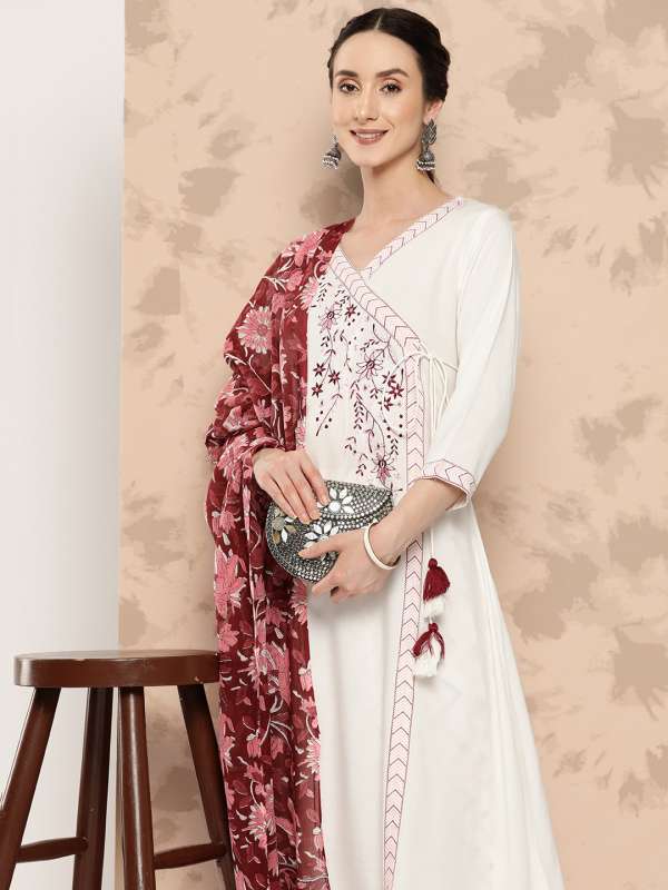 Yufta kurtis myntra sale