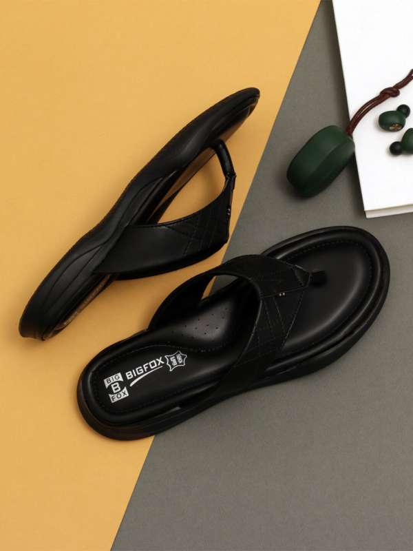 Big bazaar sandals 2025