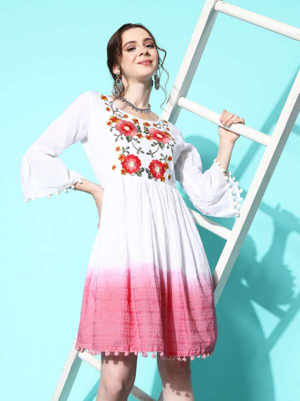 Long white embroidered dress best sale