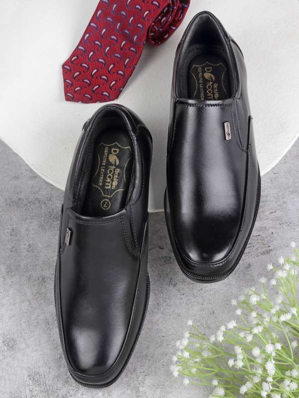 Lawman Pg3 Formal Shoes Buy Lawman Pg3 Formal Shoes online in India