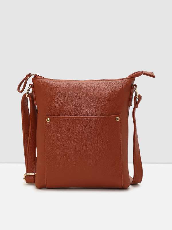 Handbags in max 2025