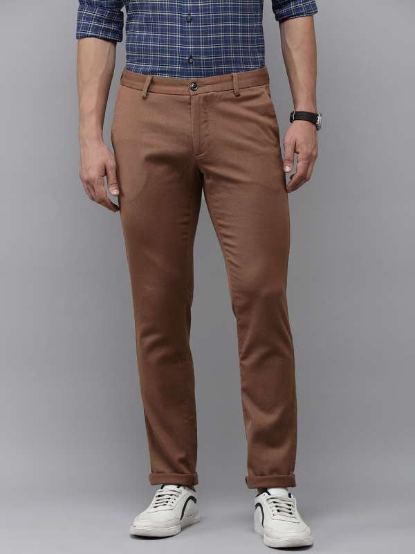 Arrow best sale khaki pants