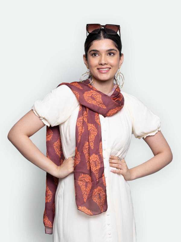 Women Long Scarves Buy Women Long Scarves online in India