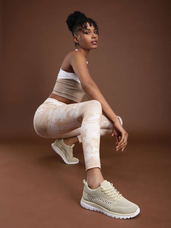 Prozone shoes sales white colour
