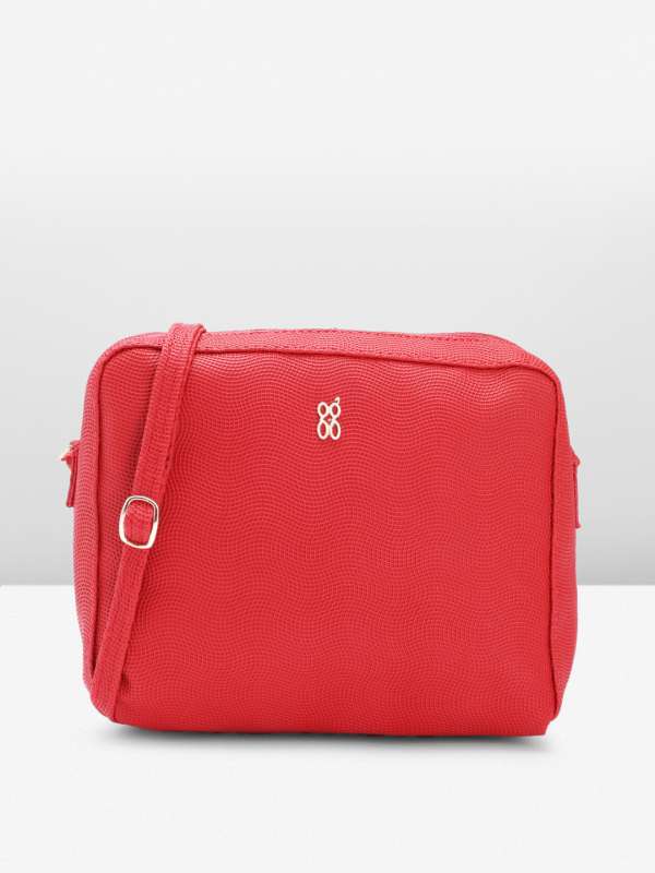 Baggit makeup pouch discount