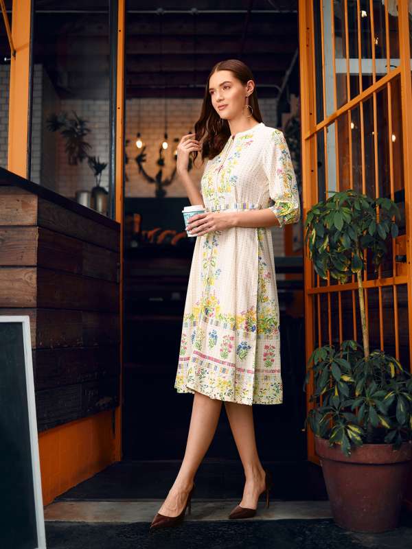Casual gowns online sales
