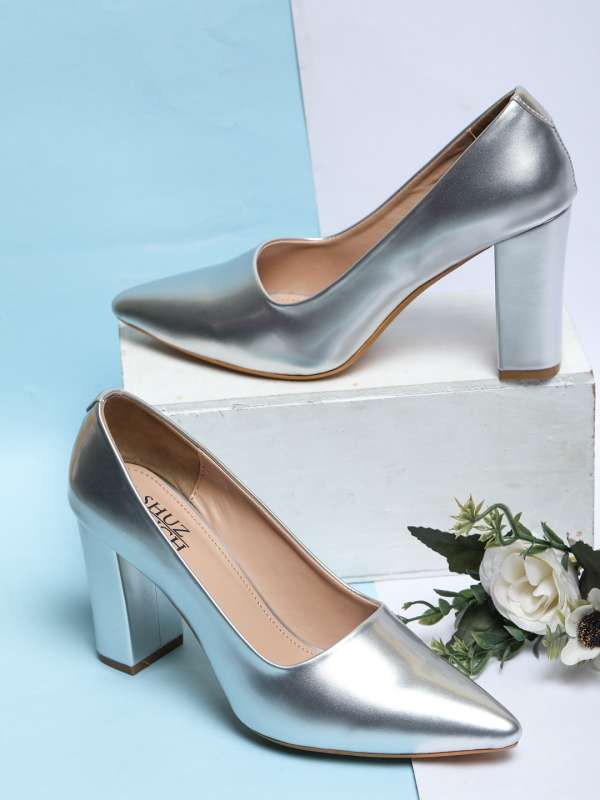 Cheap top silver pumps