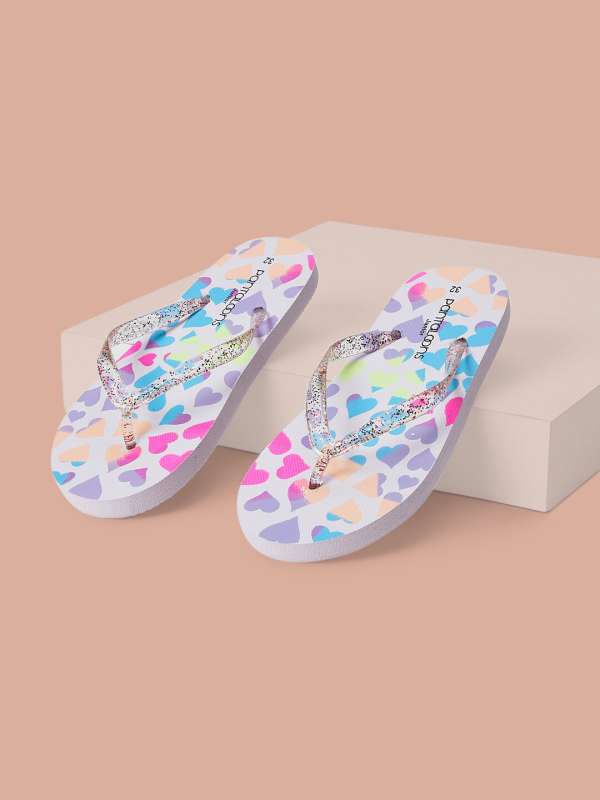 Normal slippers store for girls