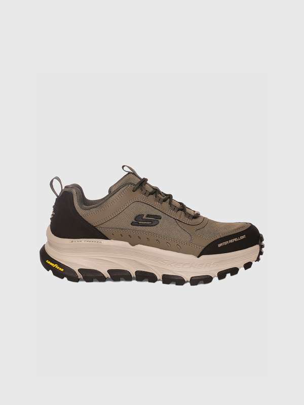 Casual shoes below 300 store