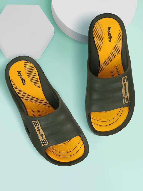 Buy Brown Flip Flop & Slippers for Men by AQUALITE Online | Ajio.com