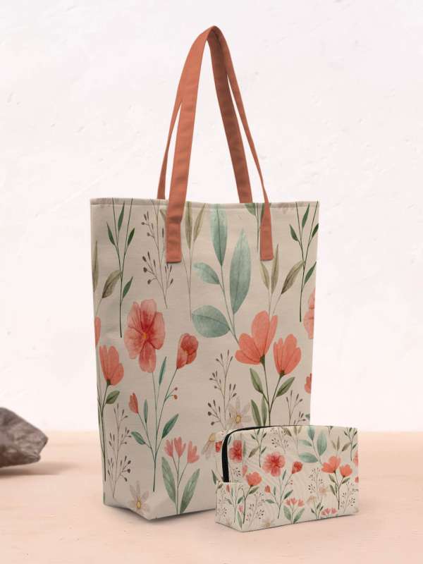Makeup pouch myntra online