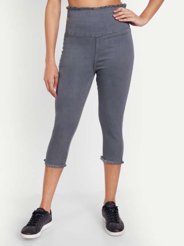 Skinny fit capris on sale