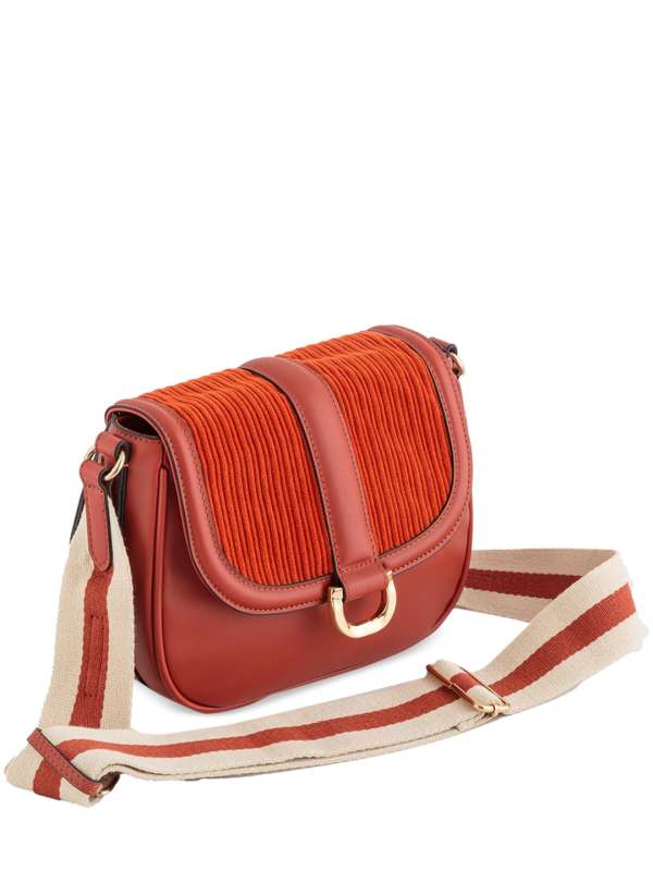 Carpisa Handbags Buy Carpisa Handbags online in India