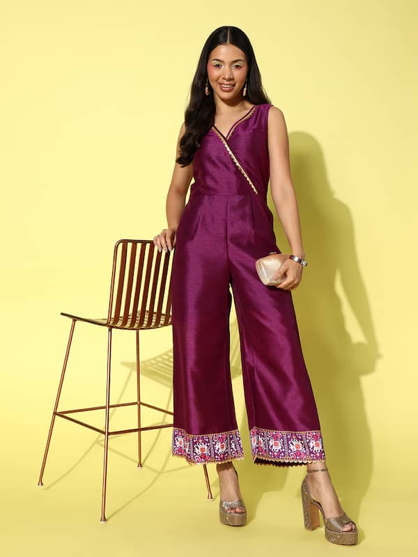23 Wedding Guest Jumpsuits Fit for Any Type of Reception in 2022 | Glamour-sieuthinhanong.vn