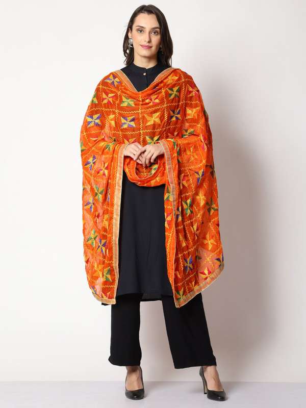 Phulkari hotsell dresses online