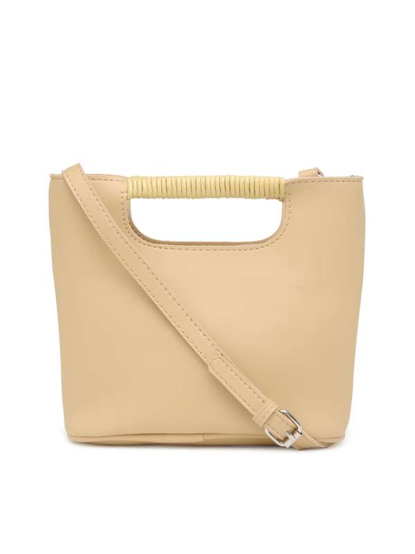 Alvaro Castagnino Beige Black Pu Sling 