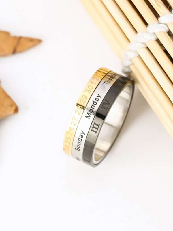 Mens gold ring hotsell price below 6000