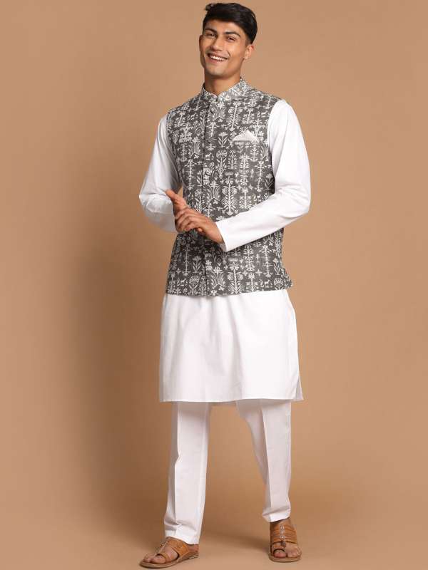 Men Under War Buy Men Under War online in India