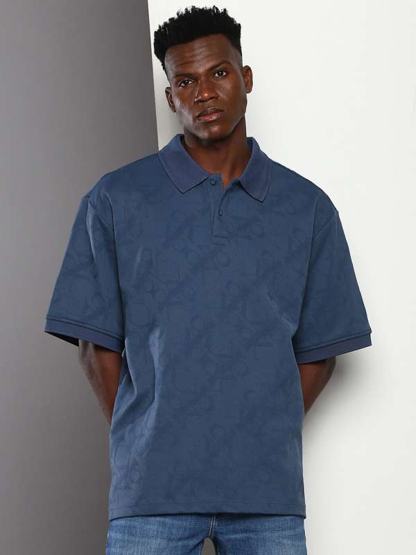 Navy blue store polo with jeans