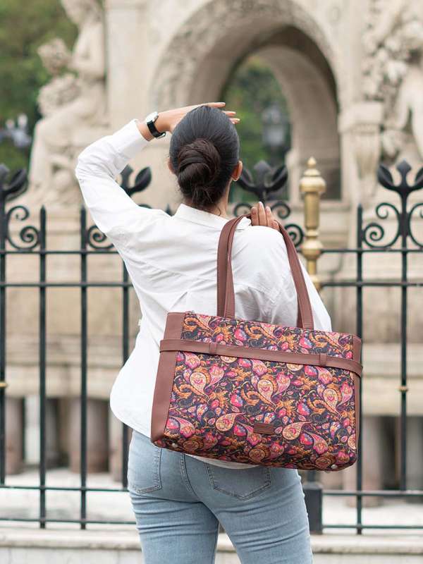 Oversized Handbags Buy Oversized Handbags online in India