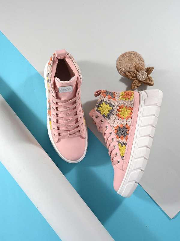 Ankle length clearance sneakers for womens