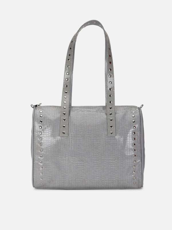Forever 21 shoulder bags store
